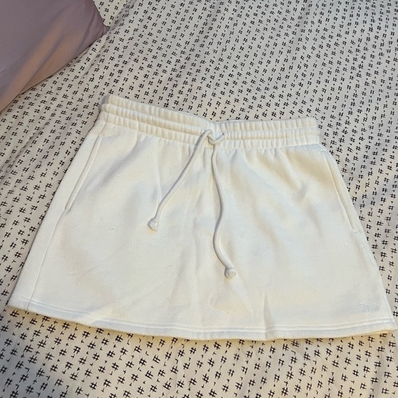 TNA Cozy Fleece Skirt - Picture 2 of 3